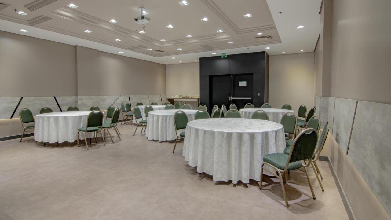 Hotel Deville Prime Πόρτο Αλέγκρε Εξωτερικό φωτογραφία Meeting room