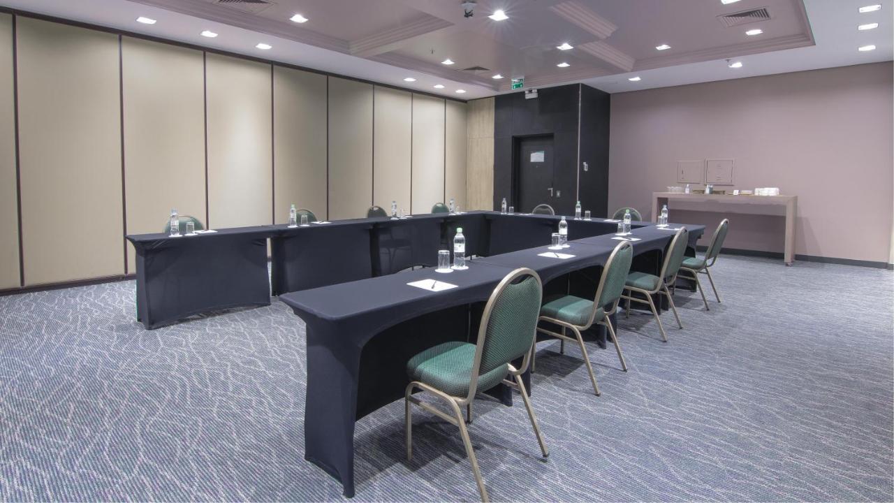 Hotel Deville Prime Πόρτο Αλέγκρε Εξωτερικό φωτογραφία A typical meeting room
